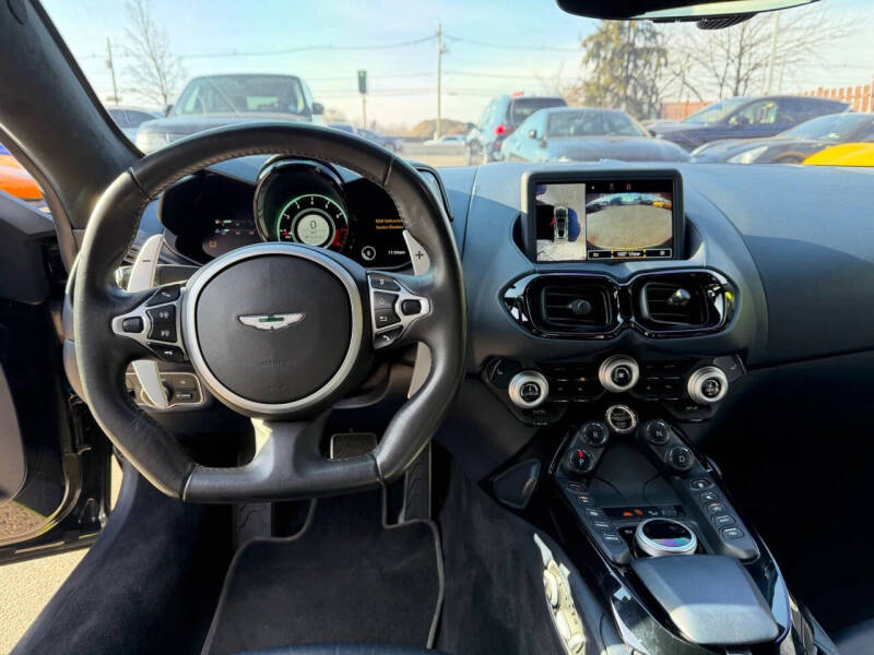 2020 Aston Martin Vantage