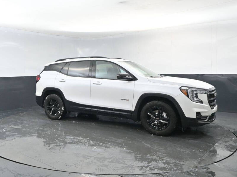 2023 GMC Terrain AT4
