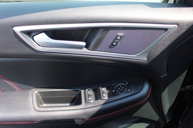 2024 Ford Edge ST-Line