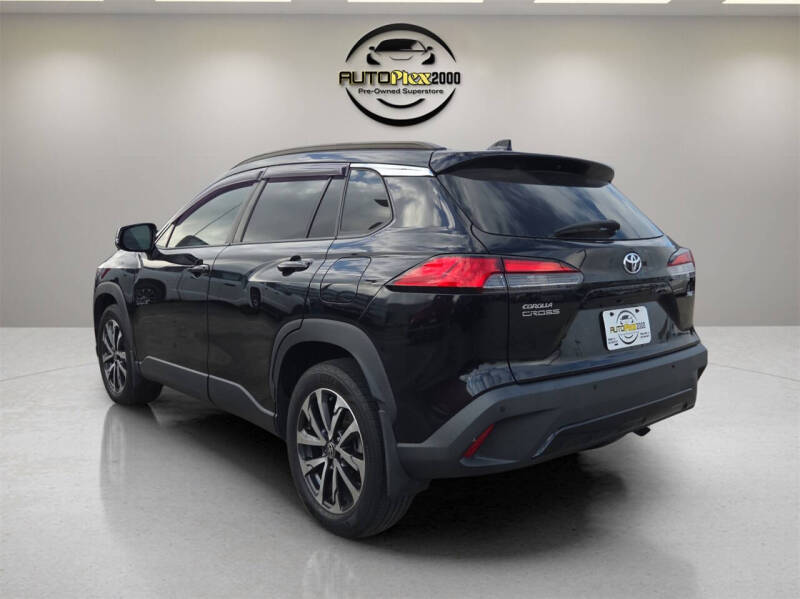 2022 Toyota Corolla Cross XLE