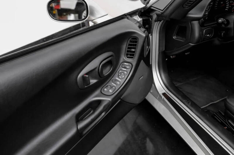 2004 Chevrolet Corvette Z06