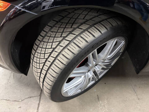 2013 Porsche Cayenne GTS