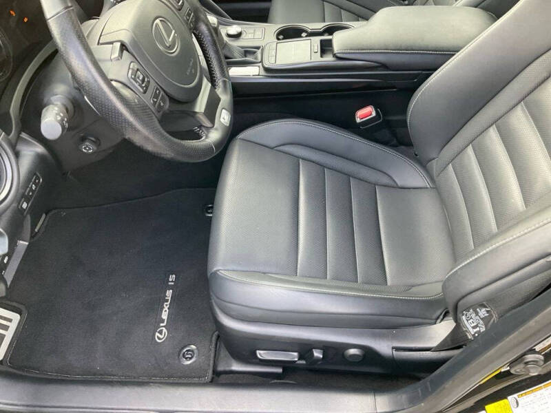 2024 Lexus IS 350 F SPORT