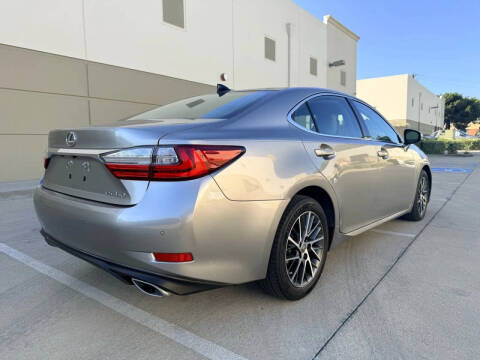 2017 Lexus ES 350