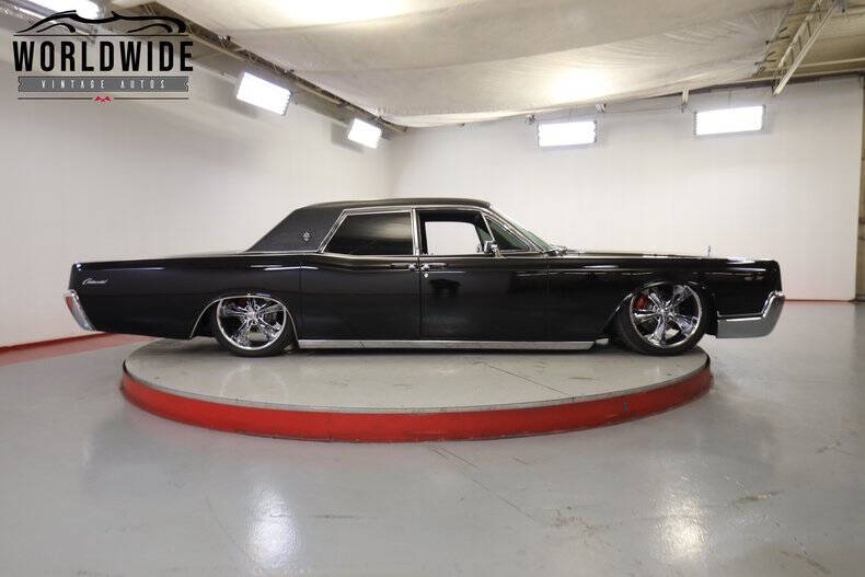 1967 Lincoln Continental