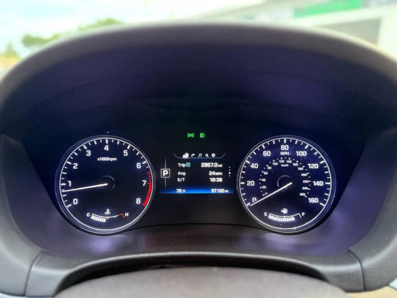 2016 Hyundai Genesis