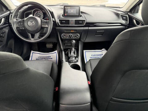 2015 Mazda MAZDA3 i Sport