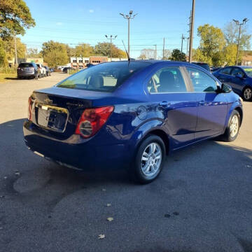 2013 Chevrolet Sonic LT Auto