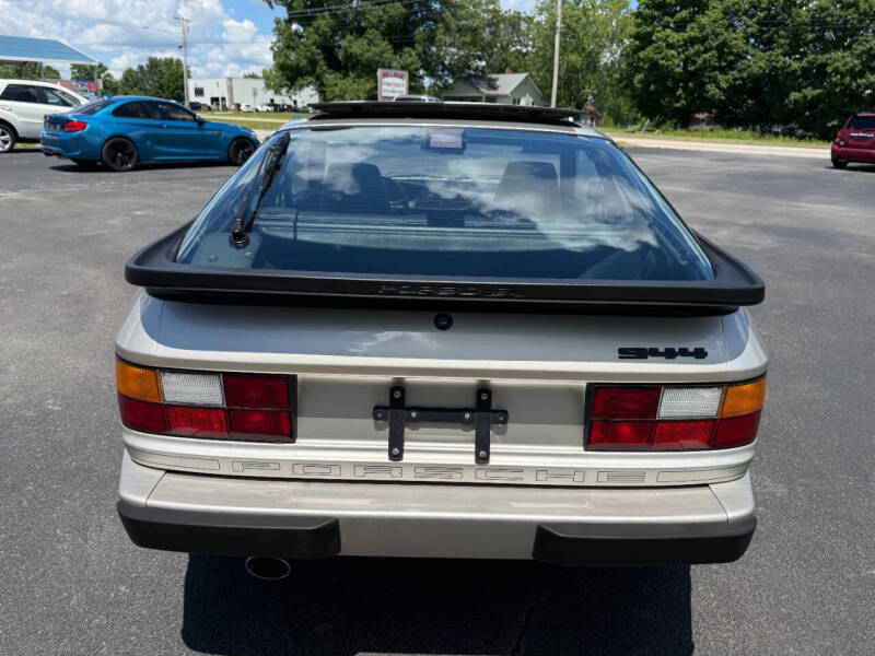 1988 Porsche 944