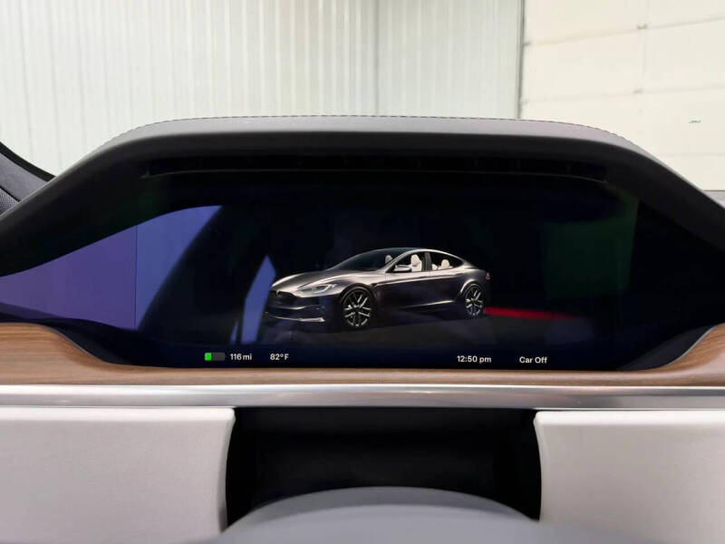 2023 Tesla Model S Standard Range