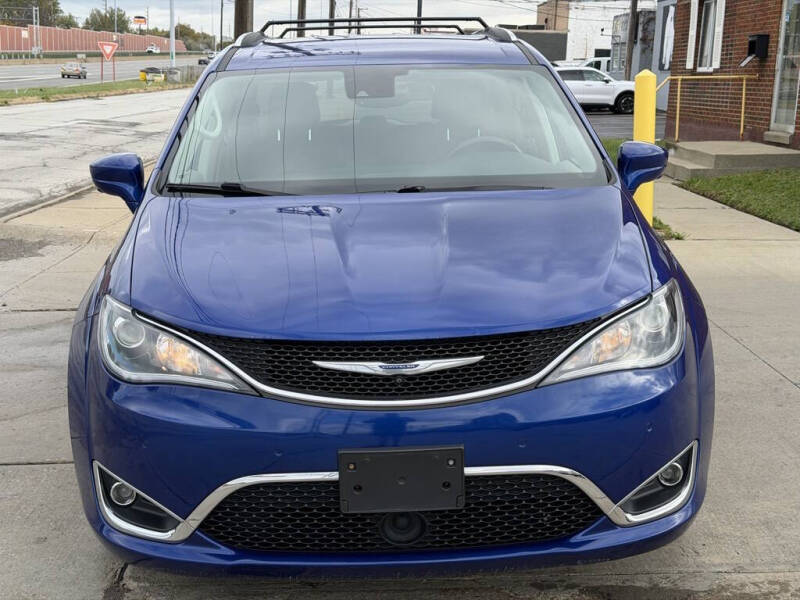 2019 Chrysler Pacifica Touring L