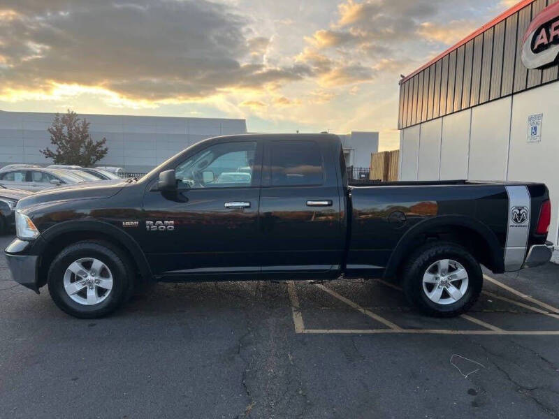 2018 RAM 1500 SLT