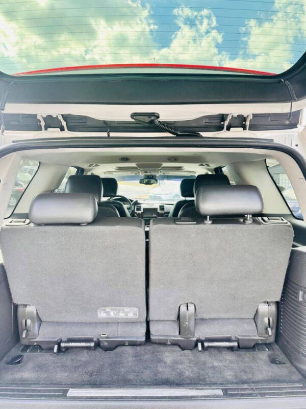 2013 Cadillac Escalade Luxury