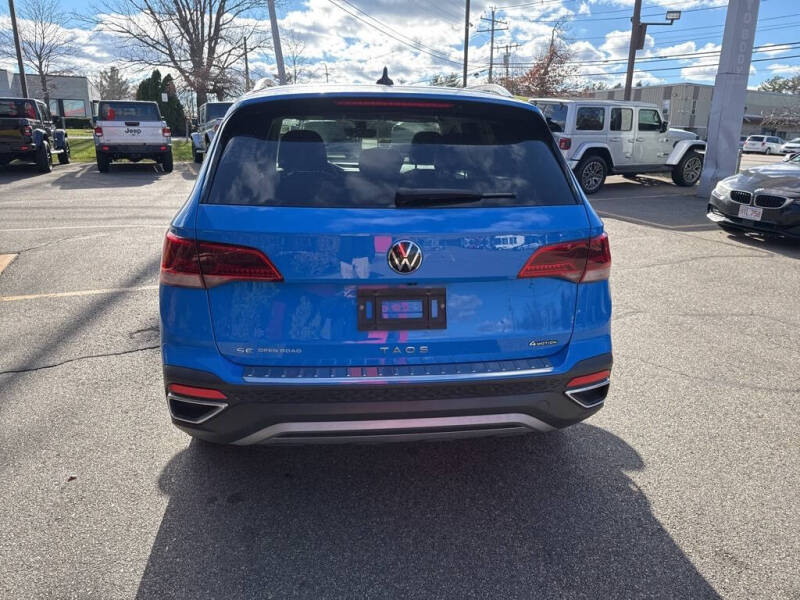 2023 Volkswagen Taos SE 4Motion