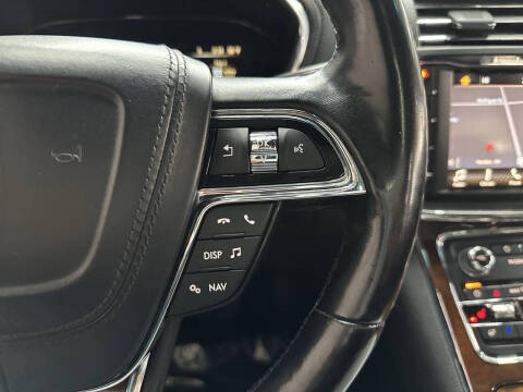 2017 Lincoln Continental Select