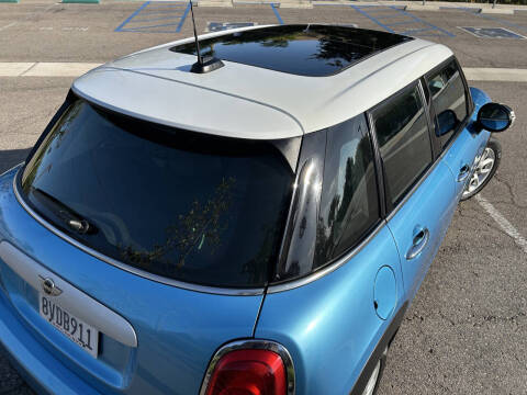2015 MINI Hardtop 4 Door Cooper