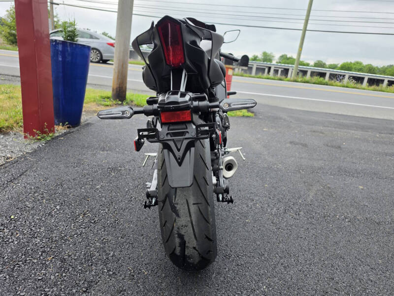 2024 Yamaha YZF R7