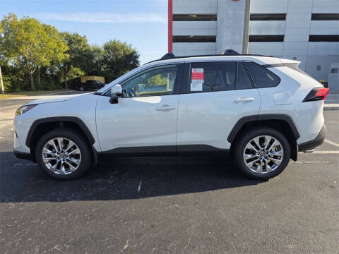 2025 Toyota RAV4 XLE Premium