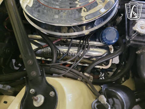 1963 Ford Thunderbird