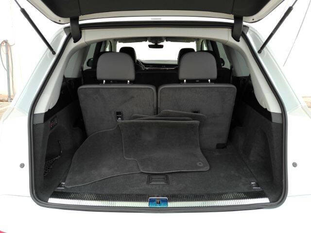 2023 Audi Q7 quattro Premium Plus 45 TFSI