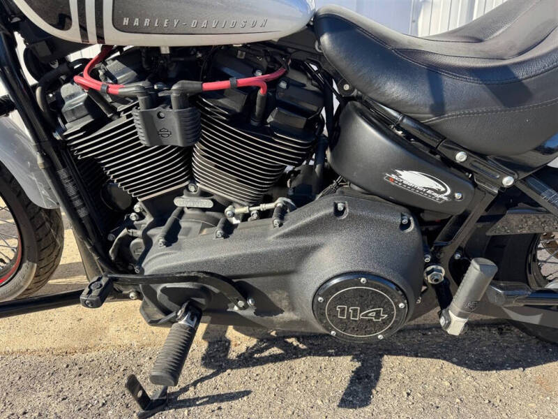 2021 Harley-Davidson FXBBS -