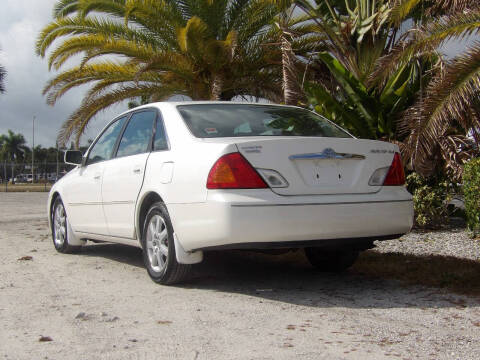 2002 Toyota Avalon XLS