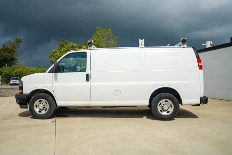 2019 Chevrolet Express 2500