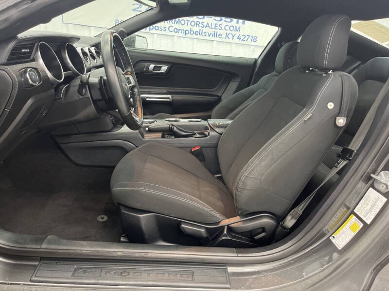 2020 Ford Mustang EcoBoost