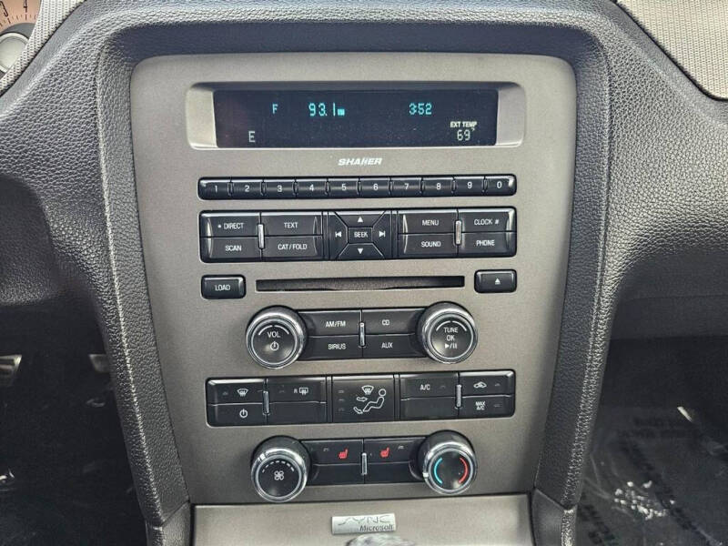 2012 Ford Mustang GT Premium