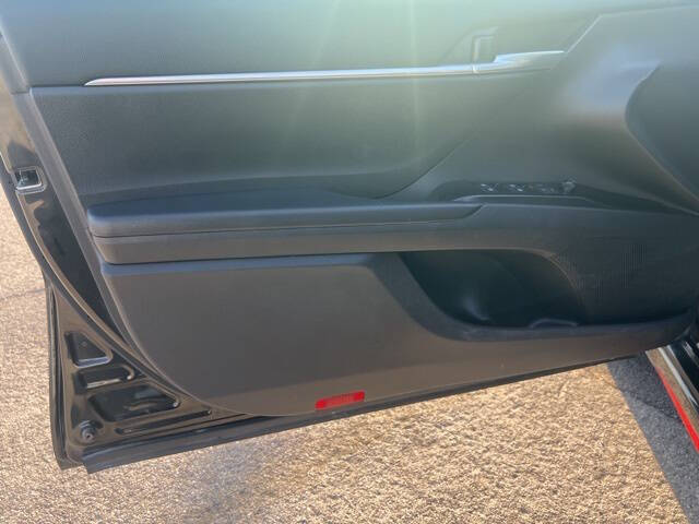 2020 Toyota Camry SE Nightshade