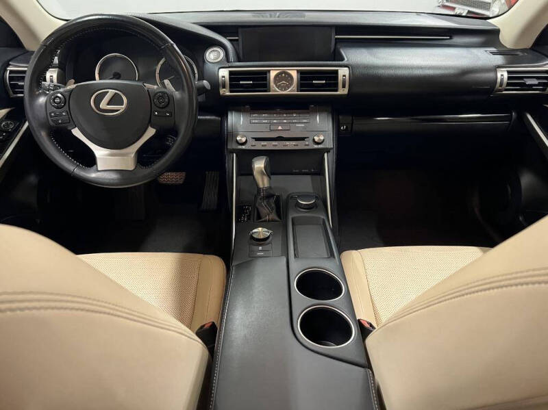2015 Lexus IS 250