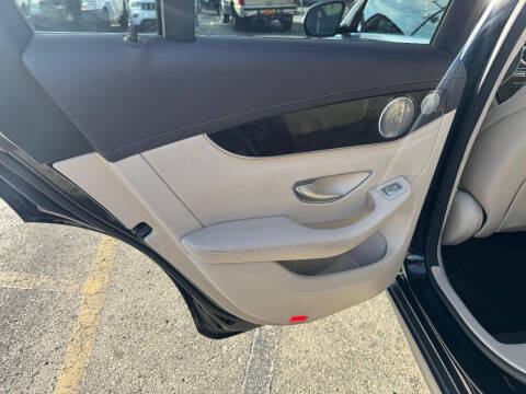 2017 Mercedes-Benz GLC GLC 300