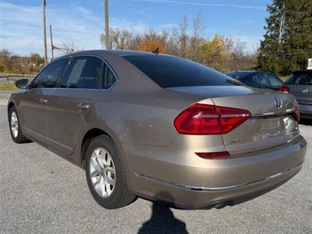 2016 Volkswagen Passat 1.8T S