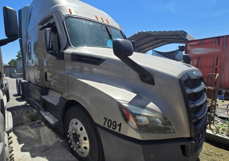 2022 Freightliner Cascadia