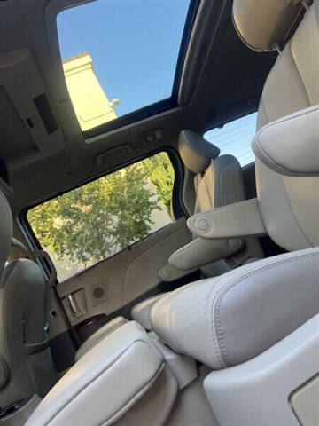 2012 Toyota Sienna XLE 7-Passenger