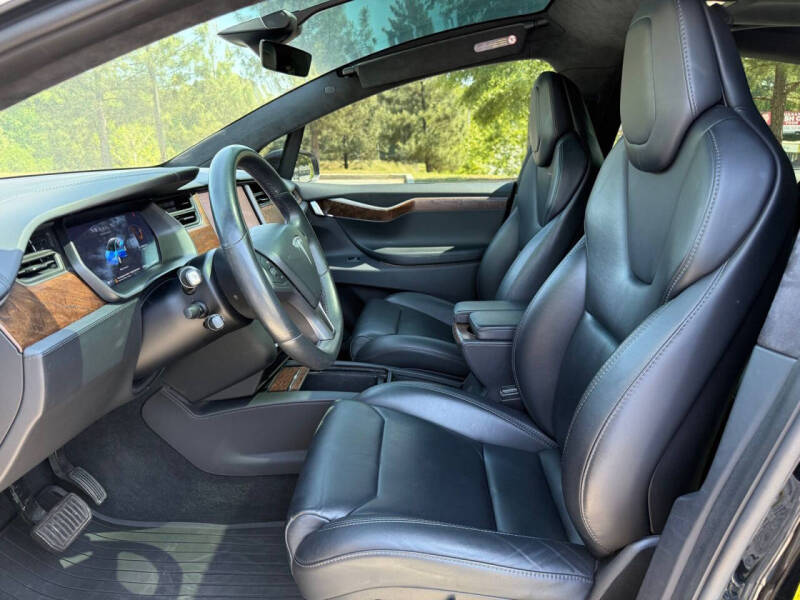 2019 Tesla Model X Standard Range
