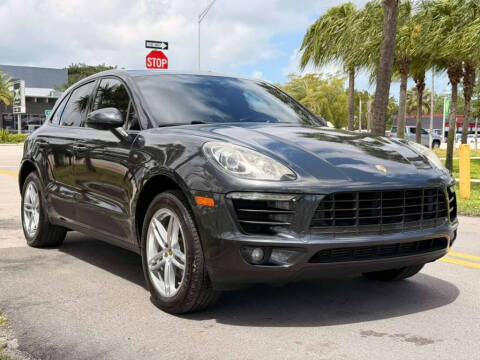 2017 Porsche Macan