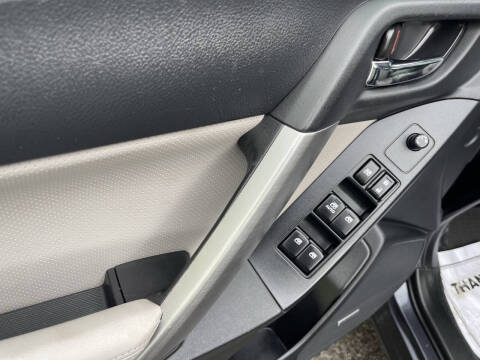 2014 Subaru Forester 2.5i Touring