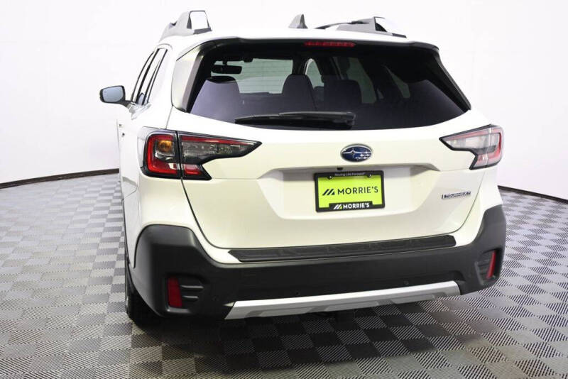 2022 Subaru Outback Touring XT