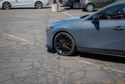 2022 Mazda Mazda3 Hatchback Premium Plus