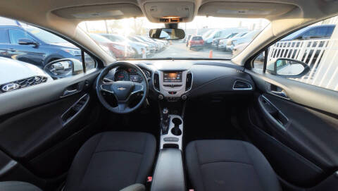 2017 Chevrolet Cruze LS Auto