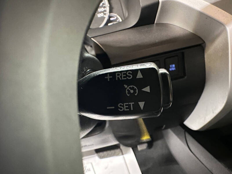 2015 Toyota Tundra SR5