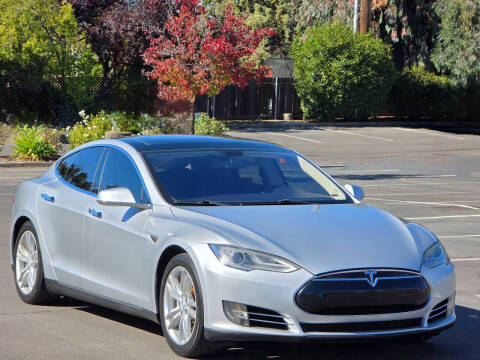 2013 Tesla Model S
