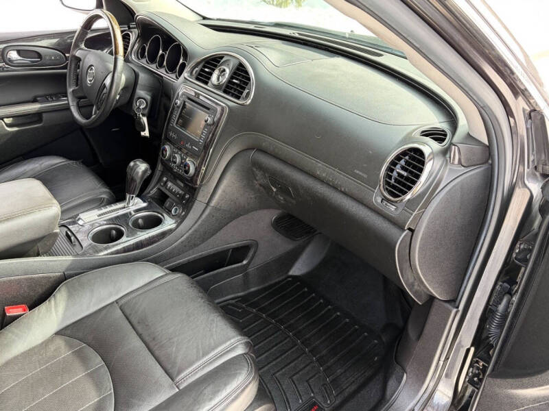 2017 Buick Enclave Leather
