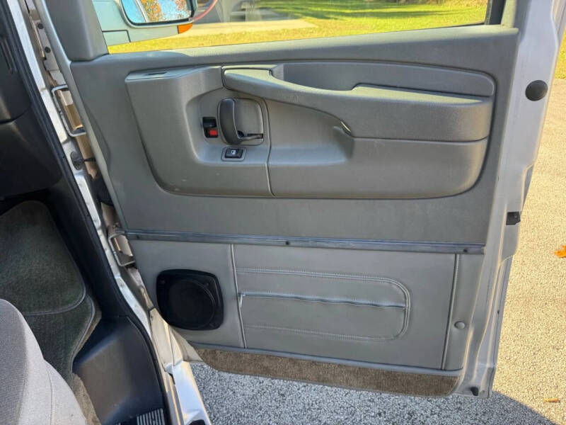 2010 GMC Savana 1500