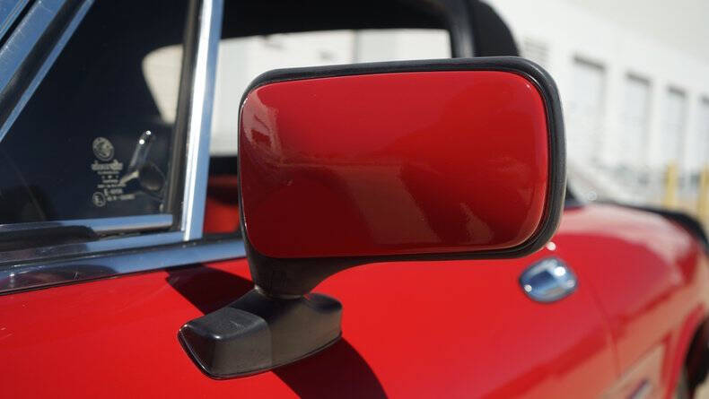 1986 Alfa Romeo Spider Veloce
