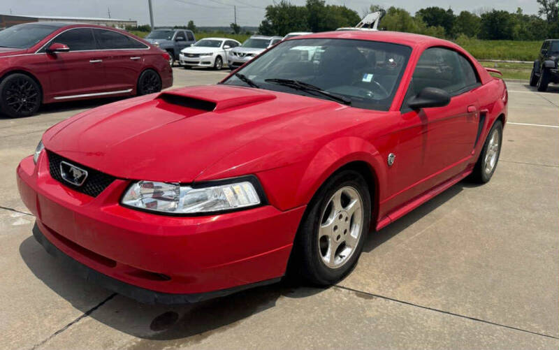 2004 Ford Mustang