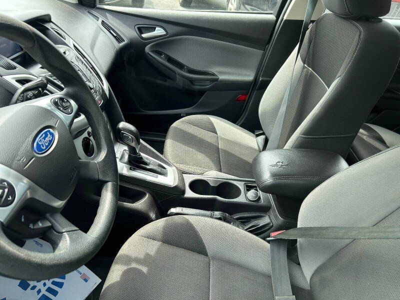 2014 Ford Focus SE