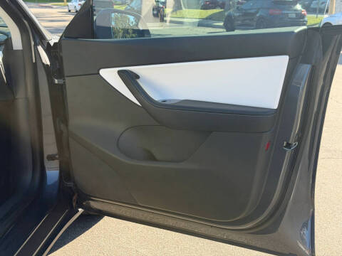 2020 Tesla Model Y Performance