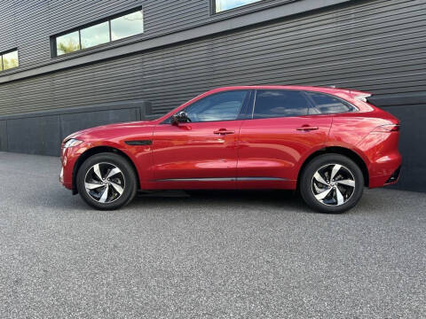2025 Jaguar F-PACE P250 R-Dynamic S